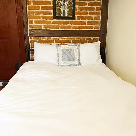 Dom Tkacza Homestay *