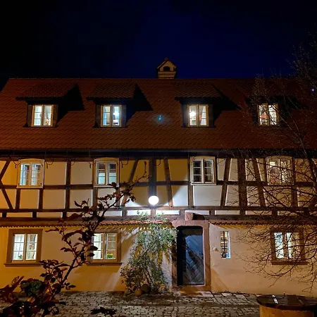 ホームステイ Dom Tkacza *