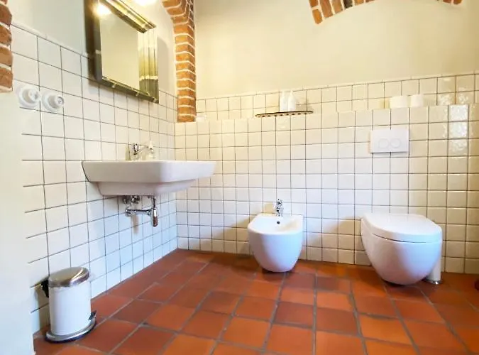 ホームステイ Dom Tkacza ピエシツェ