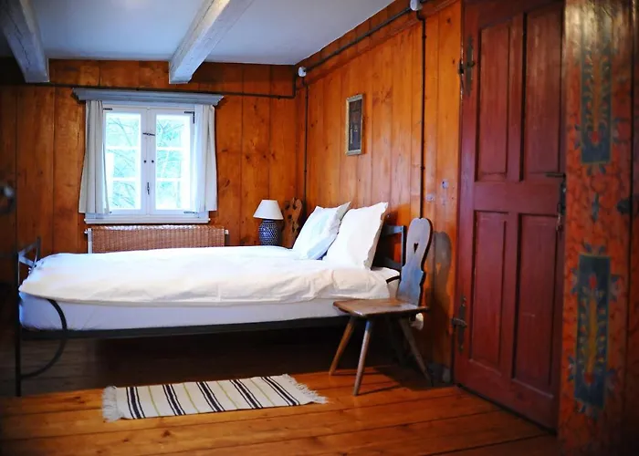 Dom Tkacza ホームステイ ピエシツェ